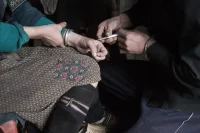 Injecting heroin