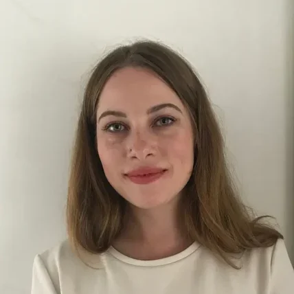 Anna Blackman 640x480